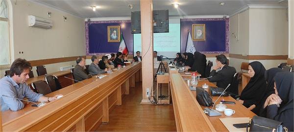 💢تشکیل کارگروه جوانی جمعیت و آمایش امید در سالن جلسات فرمانداری