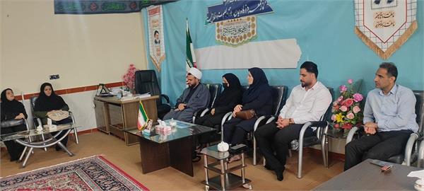 🗞دیدار مدیر شبکه بهداشت و درمان و هیئت همراه به مناسبت هفته ملی سلامت و هفته ملی جمعیت با امام جمعه شهرستان صحنه